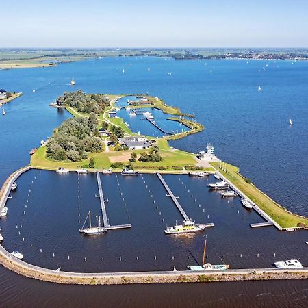 Welcome In - Houseboat 'Elysium' Met Eigen Aanlegsteiger Sneek - Offingawier מראה חיצוני תמונה